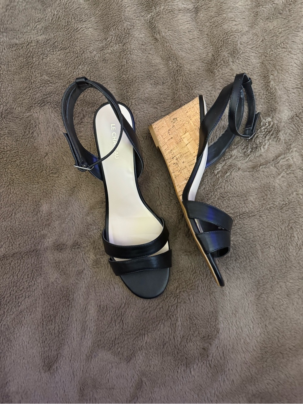 le chateau brand new Black  Wedge Sandals